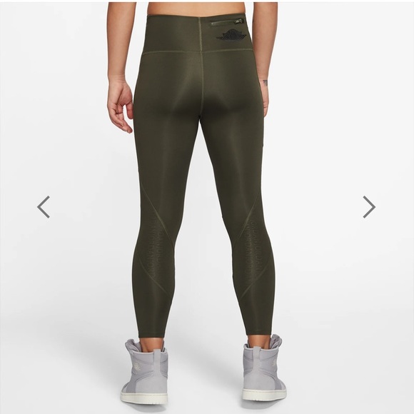 Jordan Brand Wmns Legging - Picture 2 of 11
